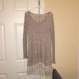 Boutique item, great as a fall dress!